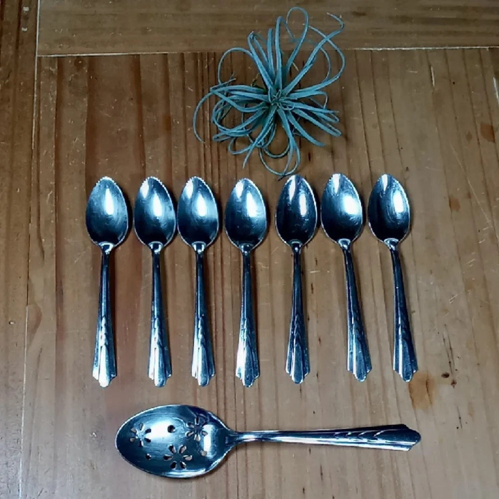 Vintage EKCO USA Flatware 7 Grapefruit Spoons & 1 Veggie Serving Spoon 8 PC. Lot